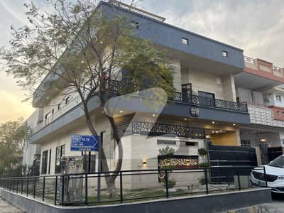 Mpchs Multi Gardens B-17 Islamabad  8 Marla MDR Corner House Available For Sale  Near Market Masjid School Park Everything Available On Walking Distance