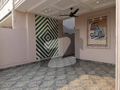 Good Location House Of 5 Marla Is Available In Contemporary Neighborhood Of Master City Housing Scheme