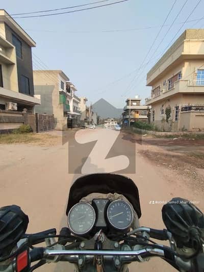 آئی ۔ 11 اسلام آباد میں 4 مرلہ رہائشی پلاٹ 1.6 کروڑ میں برائے فروخت۔