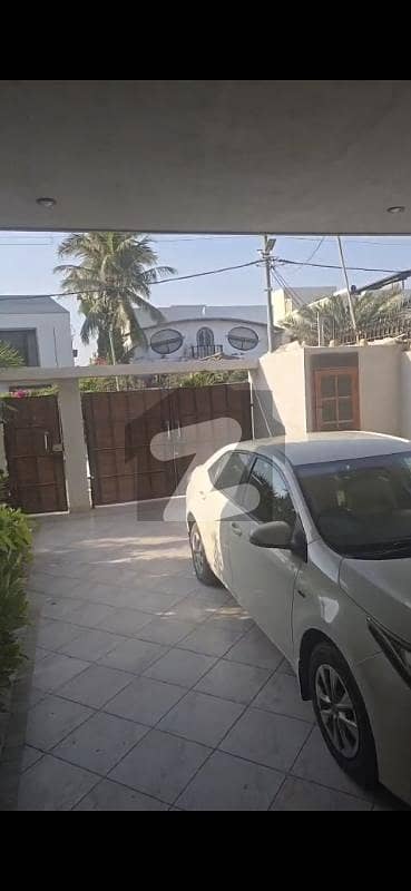 FULLY RENOVATED LIKE NEW BUNGALOW FULLY RENOVATED LIKE NEW BUNGALOW