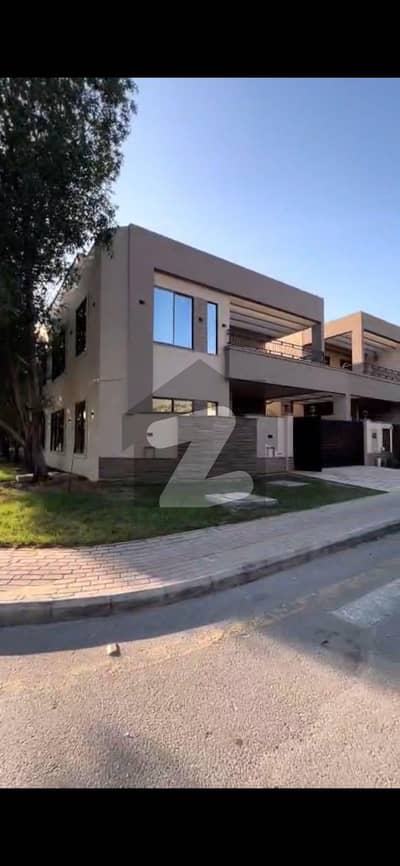 Precinct 1 corner enter garden villa east open A+ construction