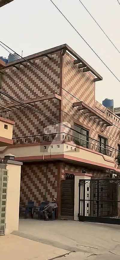 شاہ جمال لاہور میں 4 کمروں کا 5 مرلہ مکان 95.0 ہزار میں کرایہ پر دستیاب ہے۔