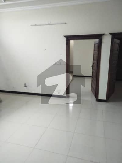 LOWER PORTION FOR RENT IN F-8