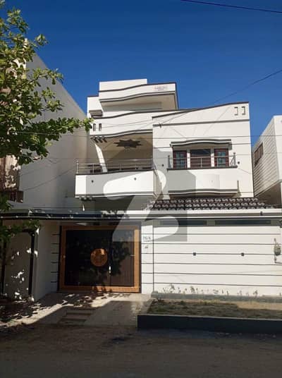 لطیف آباد یونٹ 6 لطیف آباد,حیدر آباد میں 5 کمروں کا 12 مرلہ مکان 7.65 کروڑ میں برائے فروخت۔