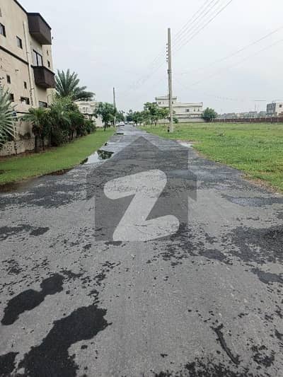 بیکن ہاؤس سوسائٹی - بلاک ڈی بیکن ہاؤس سوسائٹی,لاہور میں 1 کنال رہائشی پلاٹ 2.6 کروڑ میں برائے فروخت۔