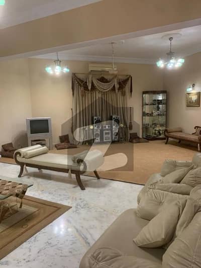 کے ڈی اے آفیسرز سوسائٹی گلشنِ اقبال ٹاؤن,کراچی میں 10 کمروں کا 1 کنال مکان 24.0 کروڑ میں برائے فروخت۔ کے ڈی اے آفیسرز سوسائٹی گلشنِ اقبال ٹاؤن,کراچی میں 10 کمروں کا 1 کنال مکان 24.0 کروڑ میں برائے فروخت۔