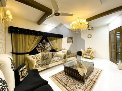 ای ایم ای سوسائٹی لاہور میں 6 کمروں کا 1 کنال مکان 7.9 کروڑ میں برائے فروخت۔