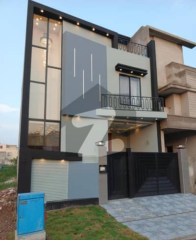 5 Marla Solid Construction House available for Sale in block FF citi housing Gujranwala