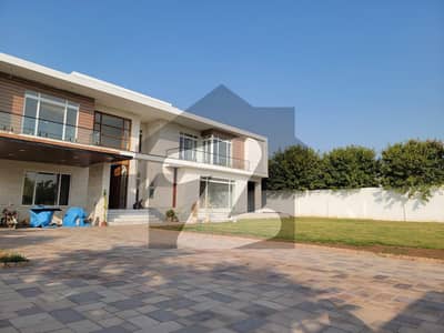 5 Kanal Fully Luxury Farmhouse for Sale Gulberg Greens Block E, Islamabad