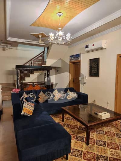 8 Marla Well Maintained Beautiful House in G-13/2 For Sale