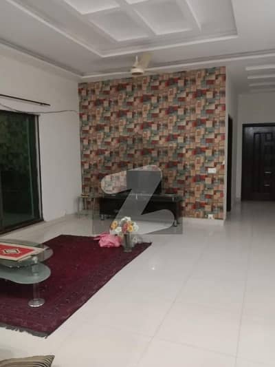 5 Marla House For Rent In Paragon City