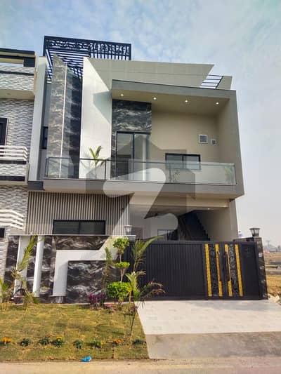 Faisal Town 5 Marla House For Sale