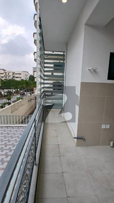 جی ۔ 11/3 جی ۔ 11,اسلام آباد میں 2 کمروں کا 7 مرلہ فلیٹ 4.05 کروڑ میں برائے فروخت۔