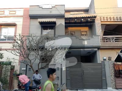 پارک ویو سٹی ۔ سفیئر بلاک پارک ویو سٹی,لاہور میں 3 کمروں کا 5 مرلہ مکان 2.15 کروڑ میں برائے فروخت۔