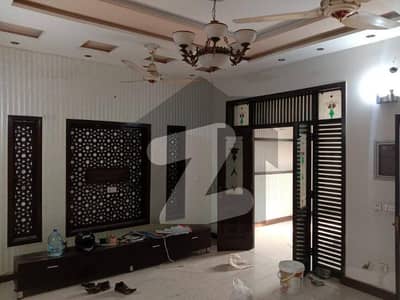 جوہر ٹاؤن فیز 2 جوہر ٹاؤن,لاہور میں 1 کمرے کا 5 مرلہ زیریں پورشن 48.0 ہزار میں کرایہ پر دستیاب ہے۔