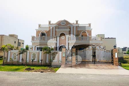1 KANAL MODERN HOUSE FOR SALE IN DHA PHASE 7