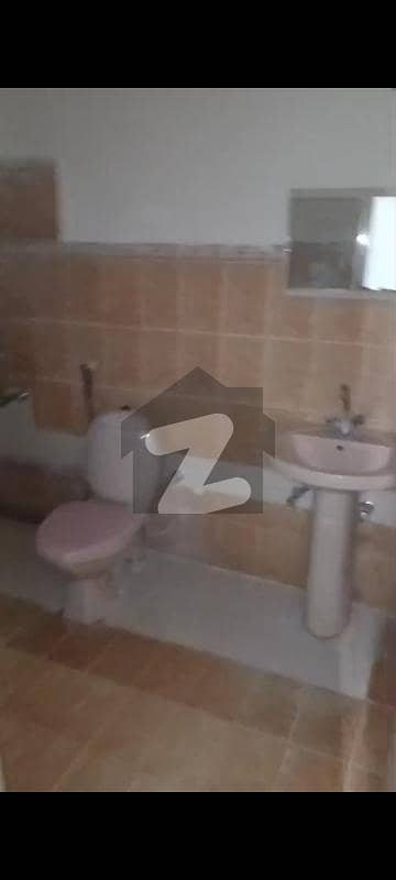 Upper Portion Available For Rent In Allama Iqbal Town Lahore