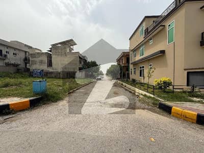 200 SQYD PLOT FOR SALE IN F-17 ISLAMABAD