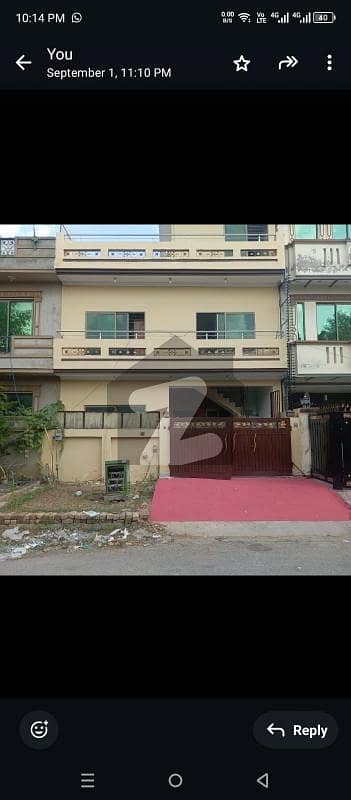 جی ۔ 13 اسلام آباد میں 4 کمروں کا 4 مرلہ مکان 3.3 کروڑ میں برائے فروخت۔