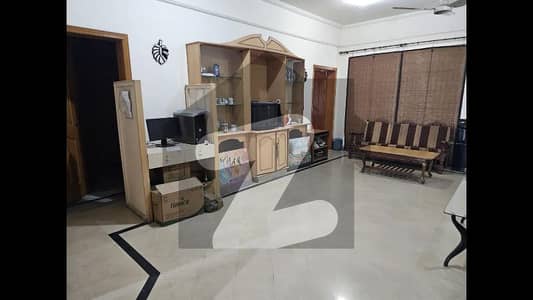 واپڈا ٹاؤن لاہور میں 5 کمروں کا 1 کنال مکان 2.25 لاکھ میں کرایہ پر دستیاب ہے۔