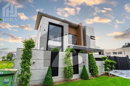 ڈی ایچ اے فیز 6 - بلاک کے فیز 6,ڈیفنس (ڈی ایچ اے),لاہور میں 5 کمروں کا 1 کنال مکان 5.25 لاکھ میں کرایہ پر دستیاب ہے۔