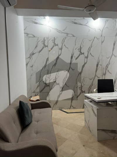 آئی ۔ 8 مرکز آئی ۔ 8,اسلام آباد میں 2 مرلہ دفتر 2.5 کروڑ میں برائے فروخت۔