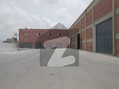 پورٹ قاسم بِن قاسم ٹاؤن,کراچی میں 24 کنال گودام 27.5 لاکھ میں کرایہ پر دستیاب ہے۔