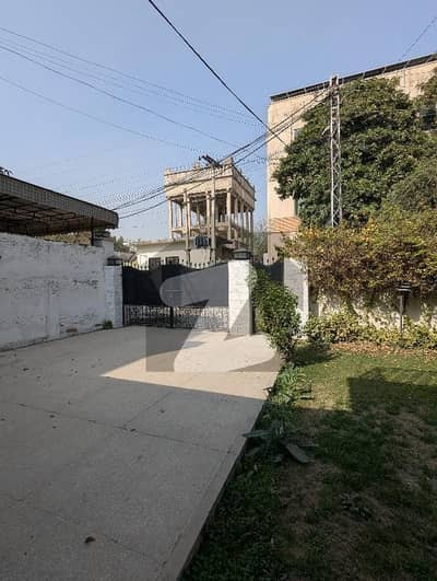 چکلالہ سکیم 3 چکلالہ سکیم,راولپنڈی میں 2 کمروں کا 10 مرلہ بالائی پورشن 78.0 ہزار میں کرایہ پر دستیاب ہے۔