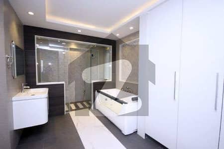 1 Kanal Beautiful Upper Portion Available