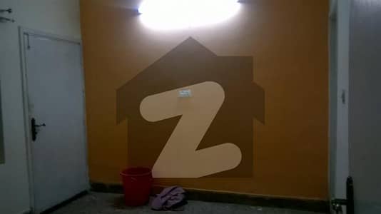 G 9/1 40x80 upper portion for rent