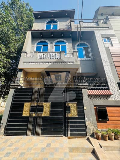 4 Marla Double Story House available for Rent