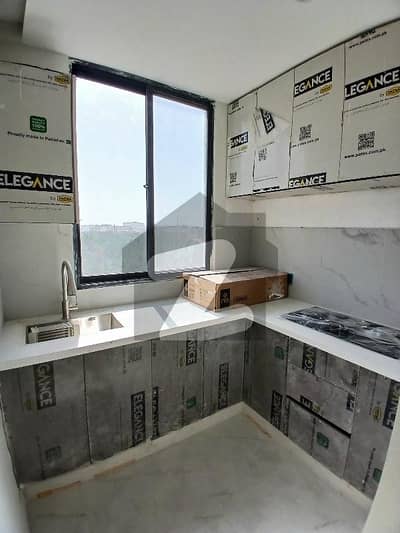 المرتضی کمرشل ایریا ڈی ایچ اے فیز 8,ڈی ایچ اے ڈیفینس,کراچی میں 2 کمروں کا 4 مرلہ فلیٹ 1.3 لاکھ میں کرایہ پر دستیاب ہے۔