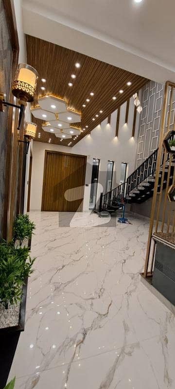 Beautiful Lavish 7 Marla House available For Sale Edan Executive Faisalabad