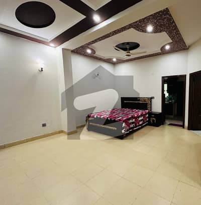 بحریہ آرچرڈ لاہور میں 2 کمروں کا 5 مرلہ بالائی پورشن 38.0 ہزار میں کرایہ پر دستیاب ہے۔