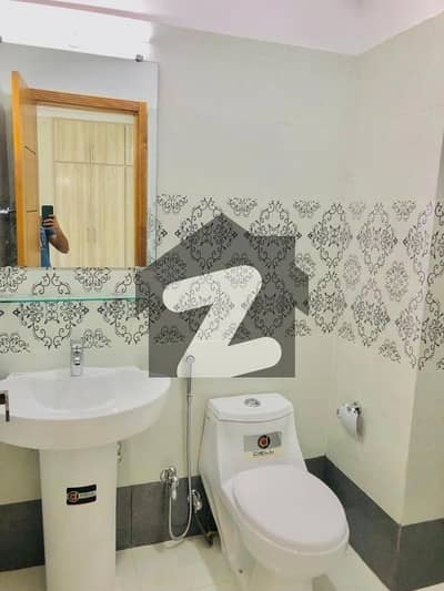 فیصل مارگلہ سٹی بی ۔ 17,اسلام آباد میں 2 کمروں کا 4 مرلہ فلیٹ 40.0 ہزار میں کرایہ پر دستیاب ہے۔