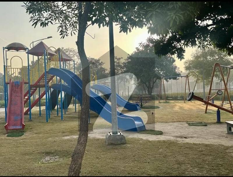 Facing Park Plot With Registry Facing Park Plot With Registry