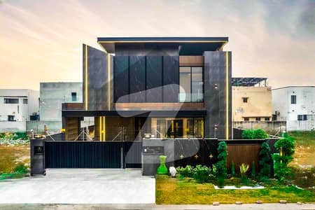 ڈی ایچ اے فیز 6 - بلاک کے فیز 6,ڈیفنس (ڈی ایچ اے),لاہور میں 5 کمروں کا 1 کنال مکان 9.5 کروڑ میں برائے فروخت۔