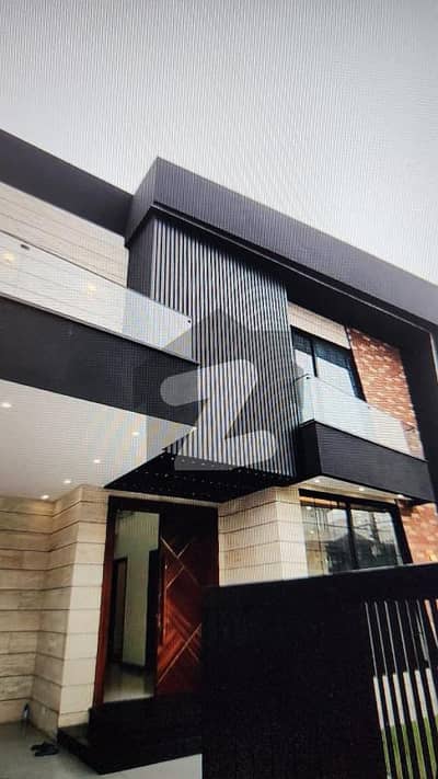 Prime Location 01 Kanal House For Sale