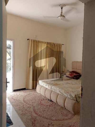 جی ۔ 10 اسلام آباد میں 2 کمروں کا 7 مرلہ بالائی پورشن 70.0 ہزار میں کرایہ پر دستیاب ہے۔