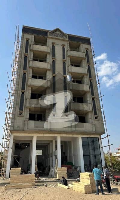 A 700 Square Feet Flat In Karachi Is On The Market For Sale