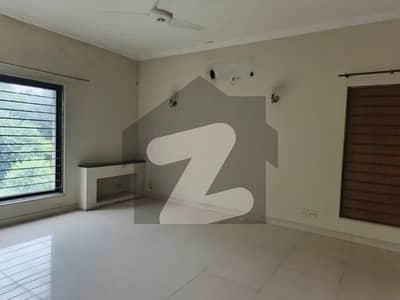 Proper 2 Unit Bungalow Fully Renovated For Commercial Use Portions Also Available