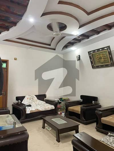 Prime Location 400 Square Yards Upper Portion For Rent In North Nazimabad - Block J