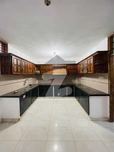 Apartment For Rent Clifton Block 4