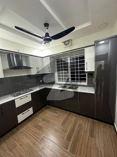 10 Marla Double unit Brand New Luxury house for rent