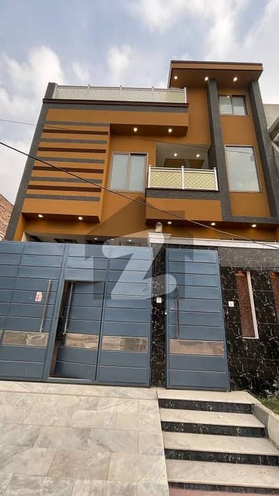 ارباب سبز علی خان ٹاؤن ایگزیکٹو لاجز ارباب سبز علی خان ٹاؤن,ورسک روڈ,پشاور میں 6 کمروں کا 5 مرلہ مکان 2.4 کروڑ میں برائے فروخت۔