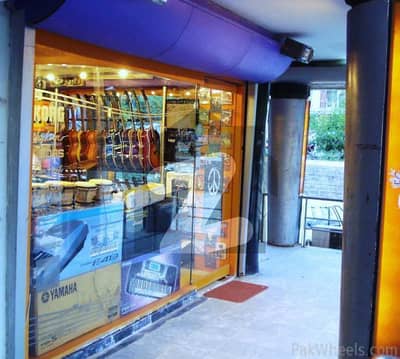 Shop for Sale in Al Babar Centre F-8 Markaz Islamabad 550 Sqft | Best Rental Income
