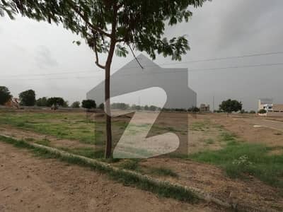 A Residential Plot Of 120 Square Yards In Rs. 4800000 25 Feet Road