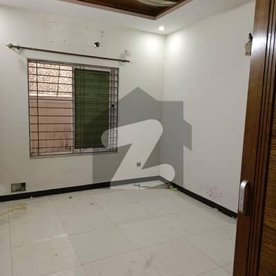 30*60 Upper portio For Rent in G13 Islamabad