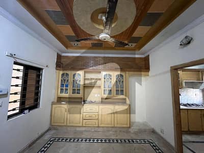 جی ۔ 14/4 جی ۔ 14,اسلام آباد میں 2 کمروں کا 4 مرلہ بالائی پورشن 50.0 ہزار میں کرایہ پر دستیاب ہے۔