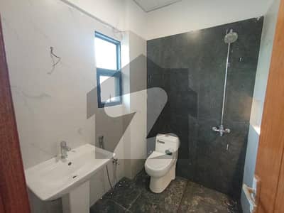 المرتضی کمرشل ایریا ڈی ایچ اے فیز 8,ڈی ایچ اے ڈیفینس,کراچی میں 3 کمروں کا 5 مرلہ فلیٹ 1.5 لاکھ میں کرایہ پر دستیاب ہے۔